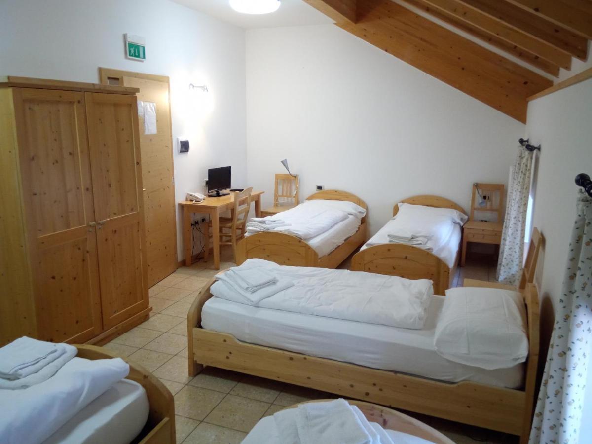 Taxus Hostel Pieve Tesino Εξωτερικό φωτογραφία