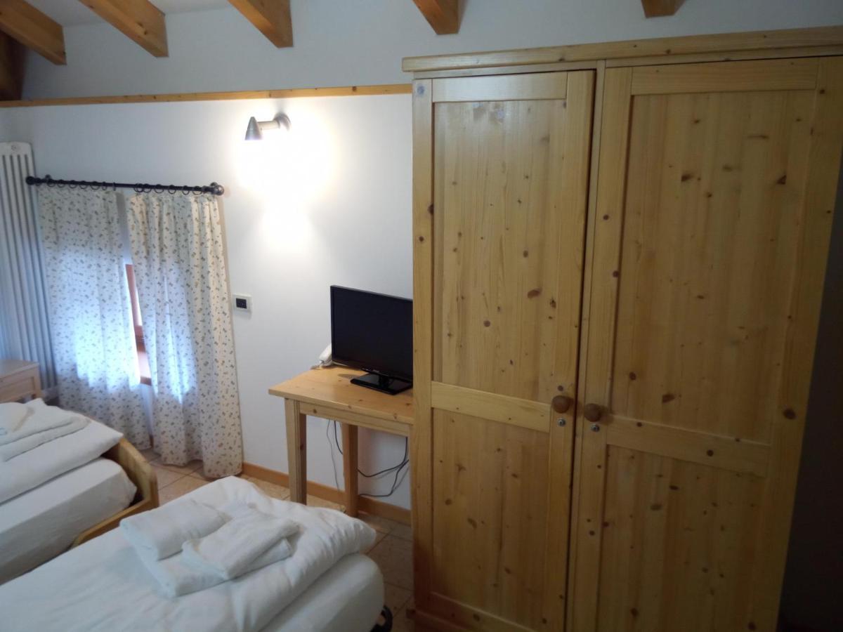 Taxus Hostel Pieve Tesino Εξωτερικό φωτογραφία